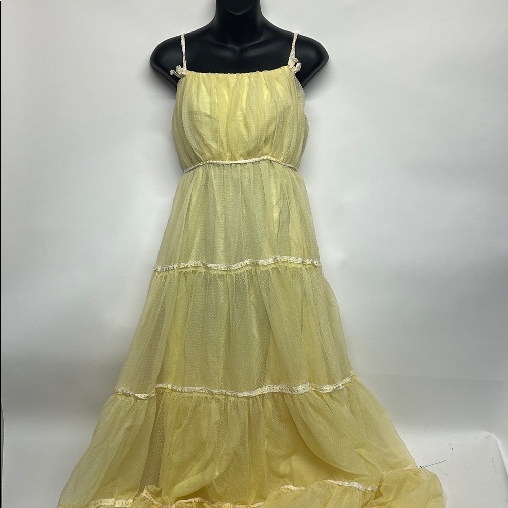 Yellow Spaghetti Strap Dress vintage 1960-70’s sundress